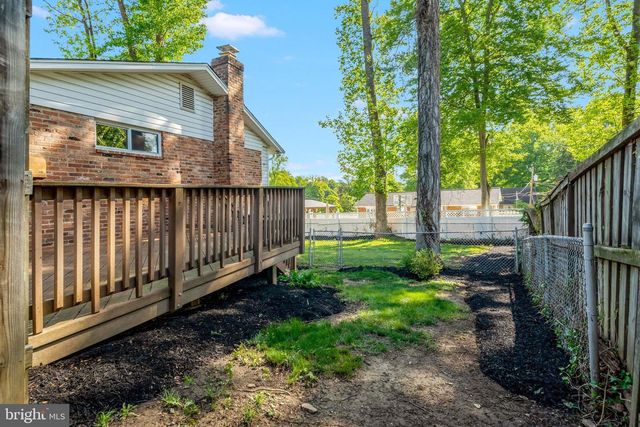 8909 VICTORIA RD, Springfield, VA 22151