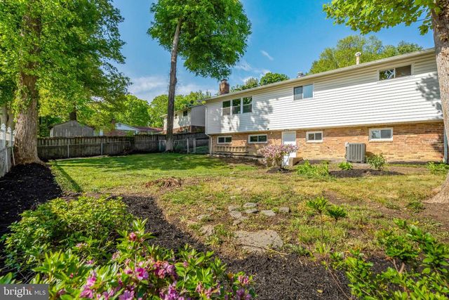 8909 VICTORIA RD, Springfield, VA 22151