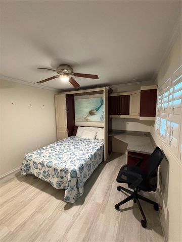 868 BAYWAY BOULEVARD 312, Clearwater, FL 33767