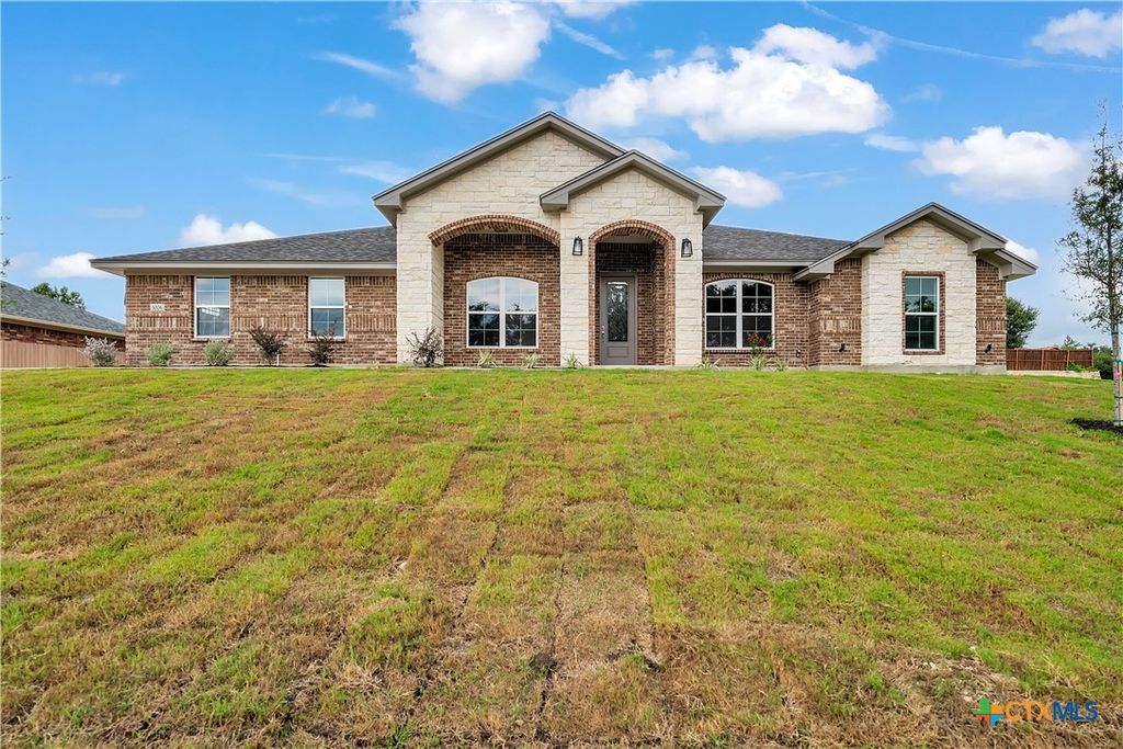 3006 Whitetail Trail, Nolanville, TX 76559