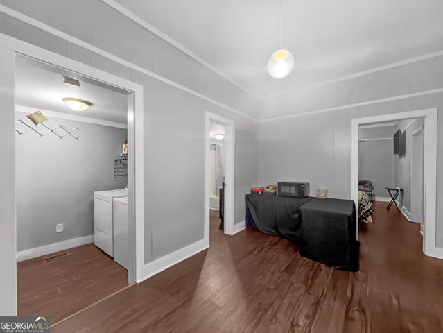 69 Stuart Avenue, Forsyth, GA 31029