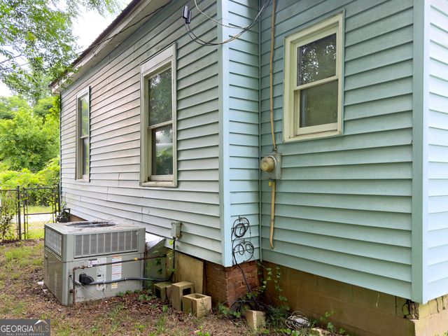 69 Stuart Avenue, Forsyth, GA 31029