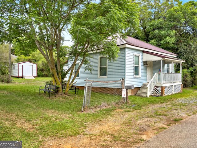69 Stuart Avenue, Forsyth, GA 31029