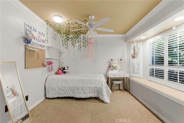 2512 Moffitt Way, Bakersfield, CA 93309