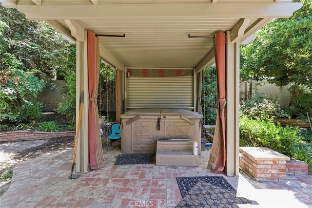 2512 Moffitt Way, Bakersfield, CA 93309
