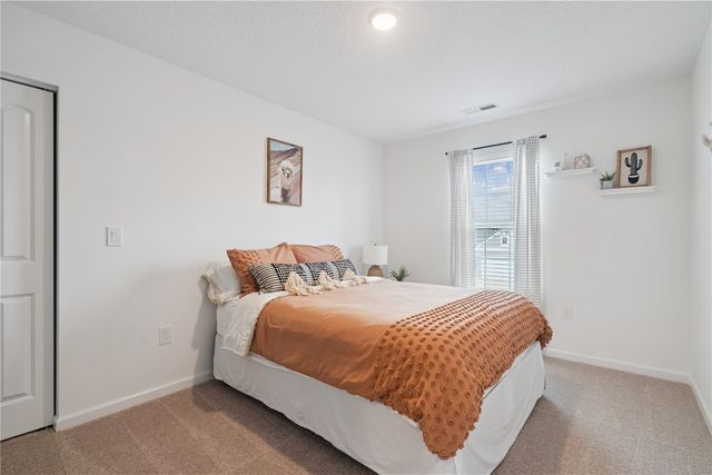 1275 Priscilla Ct, North Liberty, IA 52317