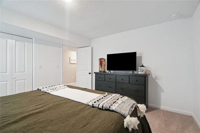 1275 Priscilla Ct, North Liberty, IA 52317