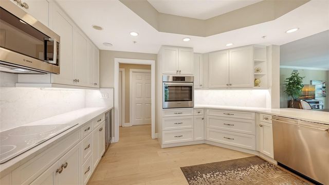 3621 NORTH POINT ROAD 403, Osprey, FL 34229
