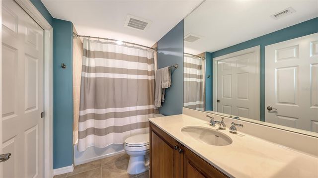 3621 NORTH POINT ROAD 403, Osprey, FL 34229