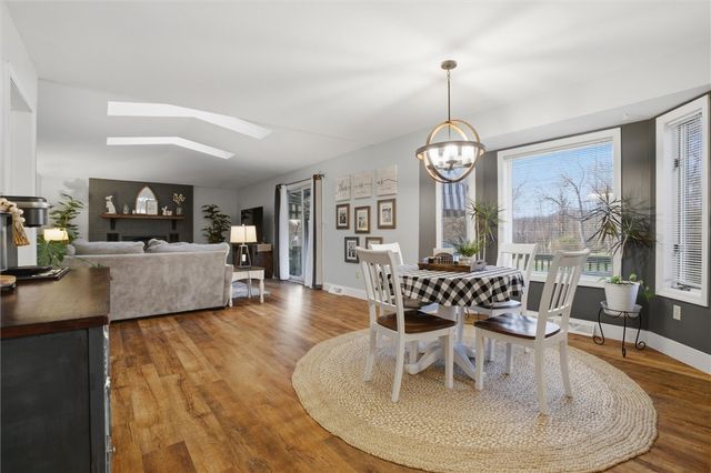 959 Newell Rd, Newell, PA 15438