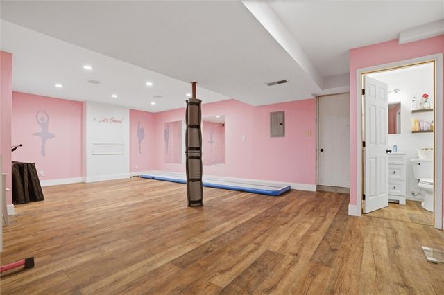 959 Newell Rd, Newell, PA 15438