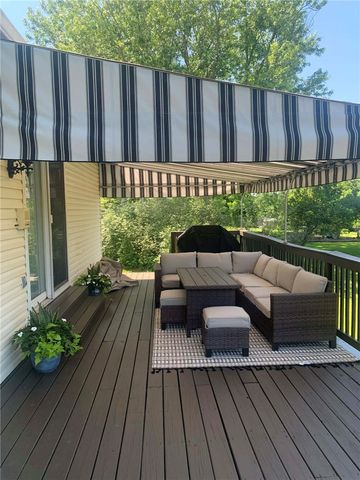 959 Newell Rd, Newell, PA 15438