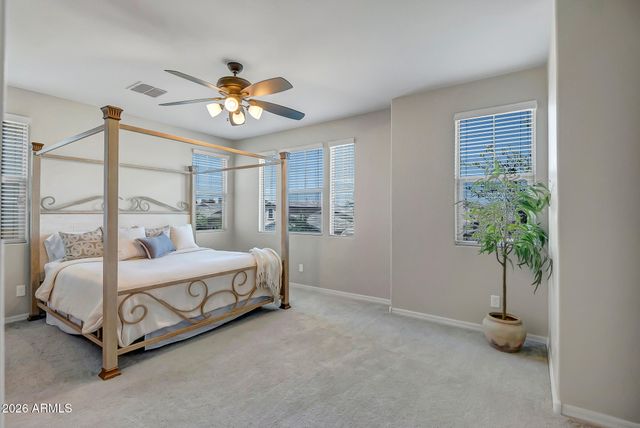 2252 S BASMATH Lane, Gilbert, AZ 85295