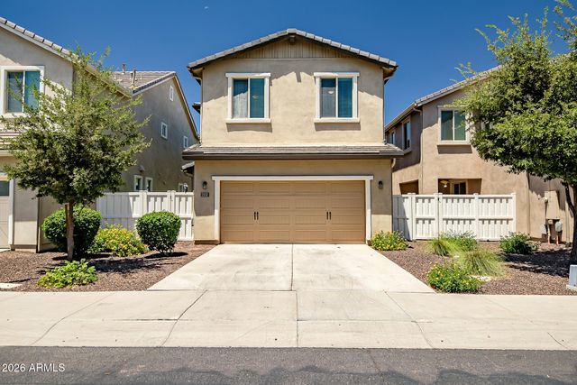 2252 S BASMATH Lane, Gilbert, AZ 85295
