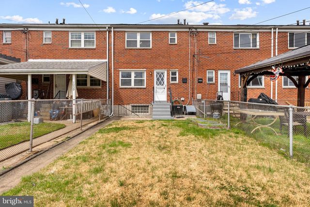 1041 FOXWOOD LN, Baltimore, MD 21221