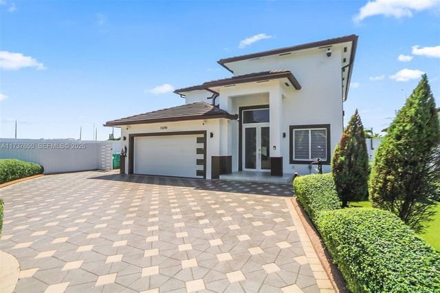 10290 SW 7th Ter, Sweetwater, FL 33174