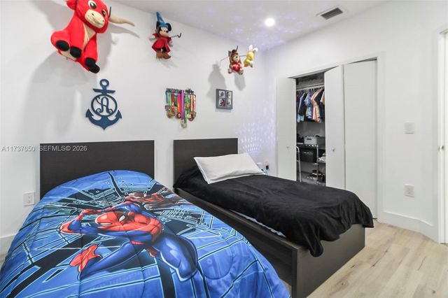 10290 SW 7th Ter, Sweetwater, FL 33174