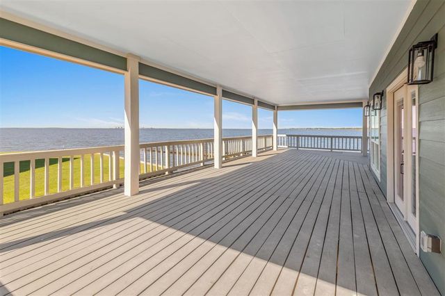 141 Sandpiper Lane, Lake Charles, LA 70607