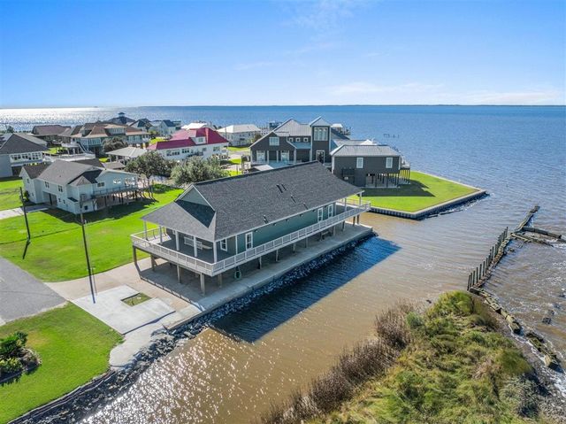 141 Sandpiper Lane, Lake Charles, LA 70607