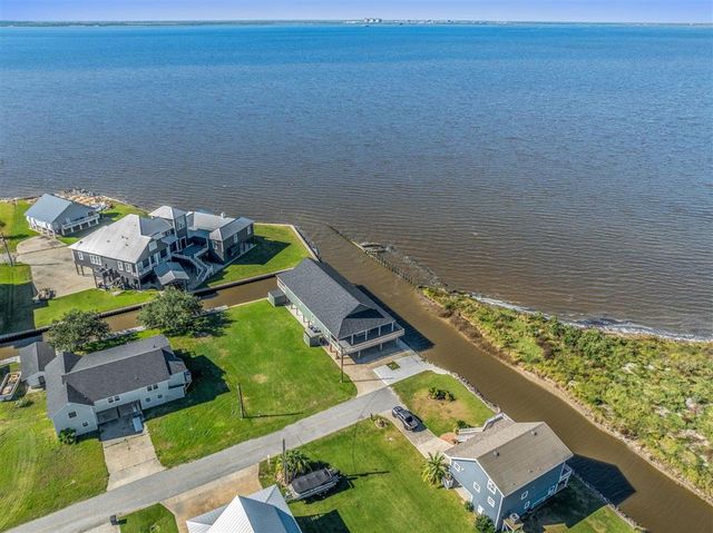 141 Sandpiper Lane, Lake Charles, LA 70607