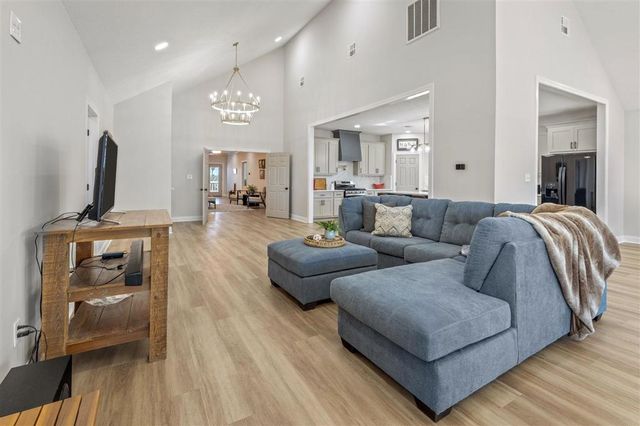 141 Sandpiper Lane, Lake Charles, LA 70607