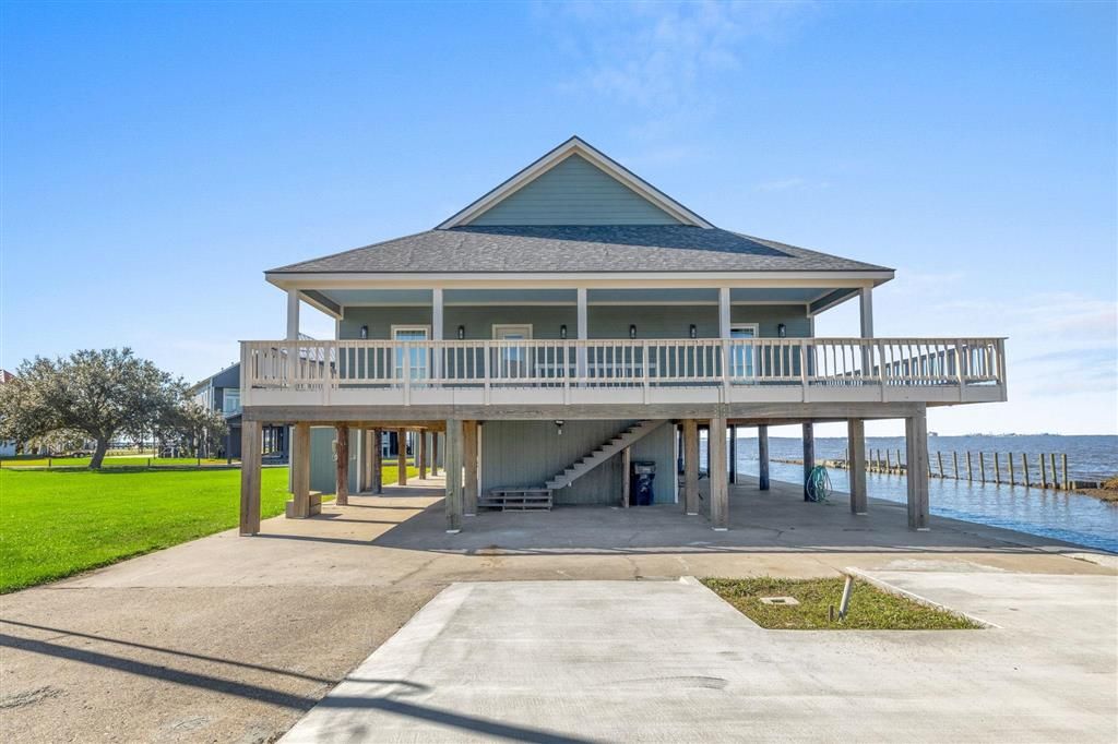 141 Sandpiper Lane, Lake Charles, LA 70607