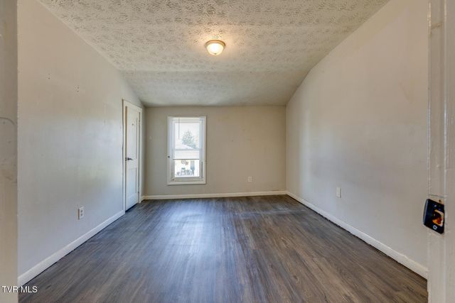 1527 Fuller Street, Kingsport, TN 37664