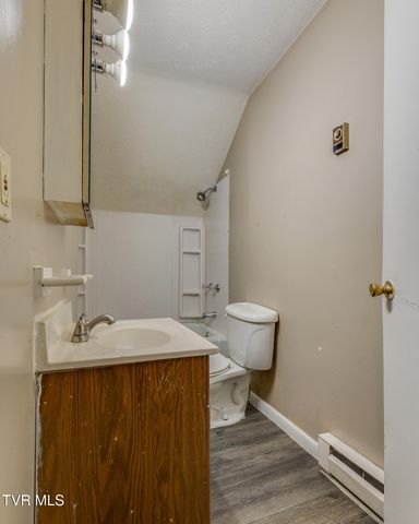 1527 Fuller Street, Kingsport, TN 37664