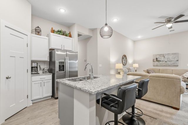 3418 W Angel St, Wichita, KS 67217