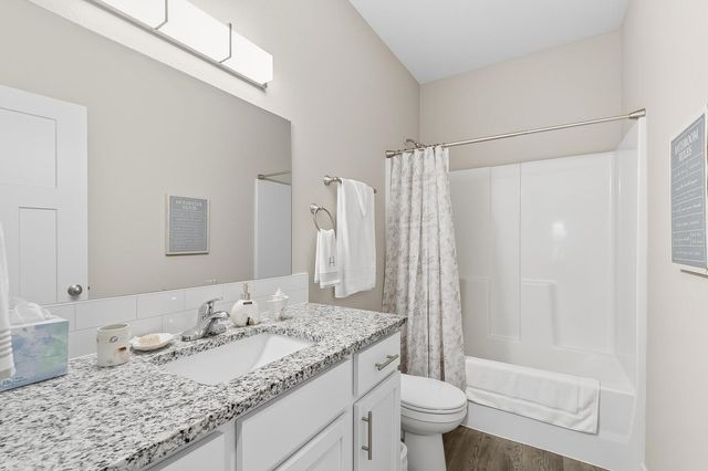 3418 W Angel St, Wichita, KS 67217