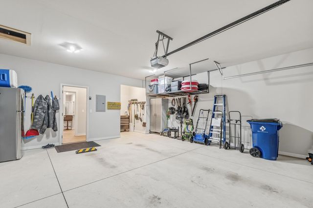 3418 W Angel St, Wichita, KS 67217