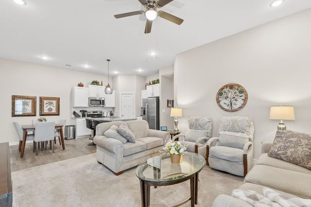 3418 W Angel St, Wichita, KS 67217