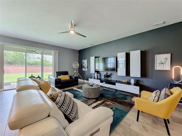 1083 DUSTY PINE DRIVE, Apopka, FL 32703