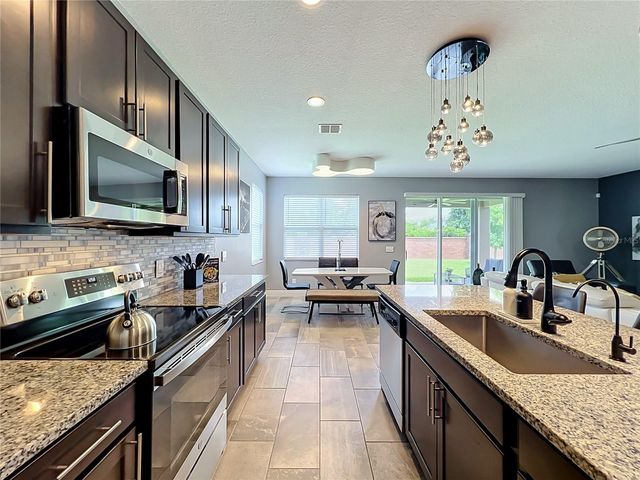 1083 DUSTY PINE DRIVE, Apopka, FL 32703