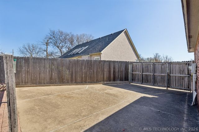 2618 S 79th East Avenue, Tulsa, OK 74129