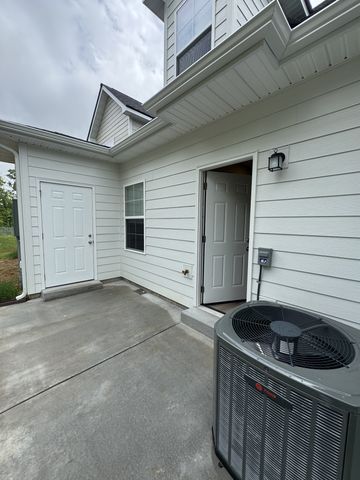 213 Mountaindale Dr, Smyrna, TN 37167