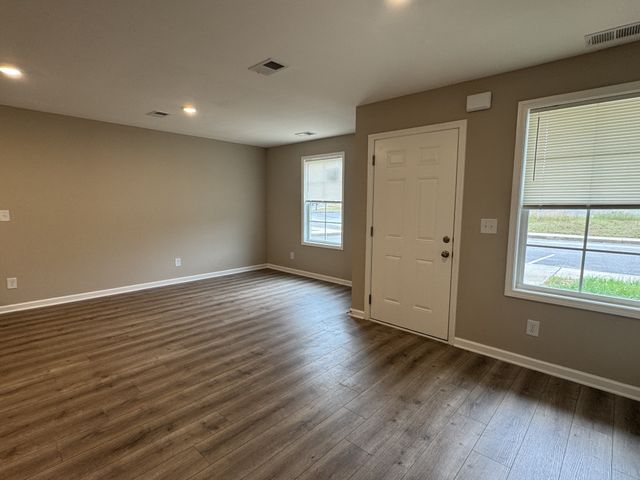213 Mountaindale Dr, Smyrna, TN 37167