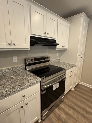 213 Mountaindale Dr, Smyrna, TN 37167