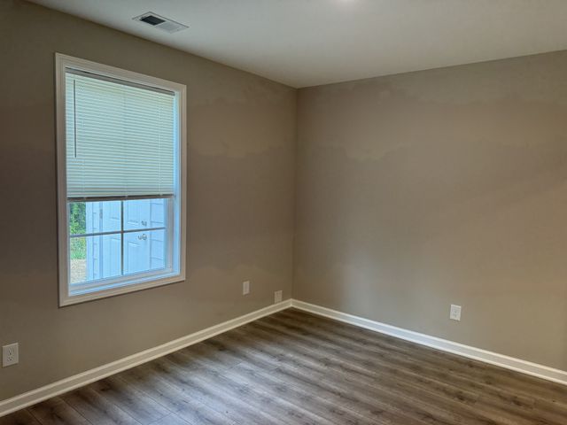 213 Mountaindale Dr, Smyrna, TN 37167