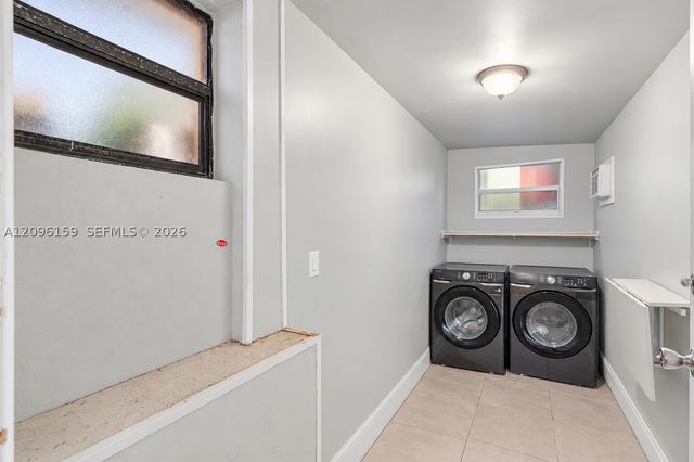 710 NE 142nd St, North Miami, FL 33161