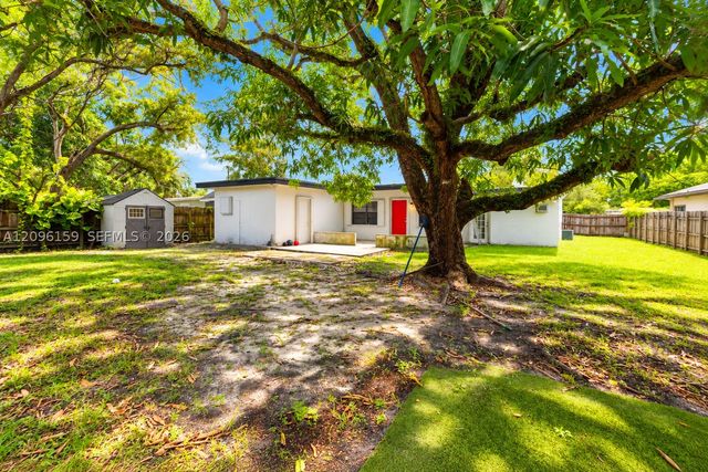 710 NE 142nd St, North Miami, FL 33161