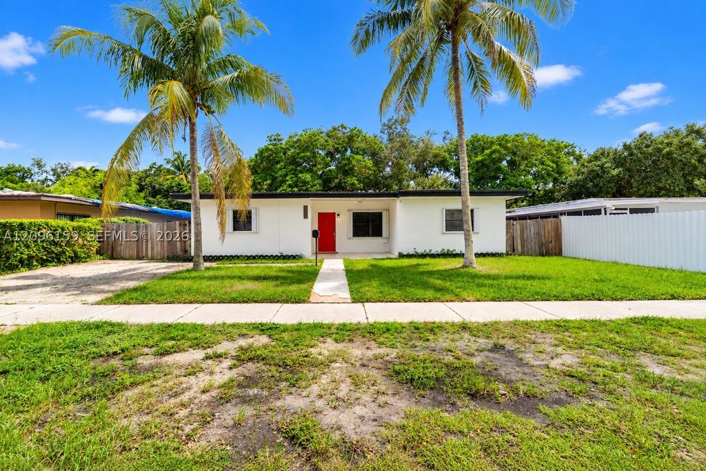 710 NE 142nd St, North Miami, FL 33161