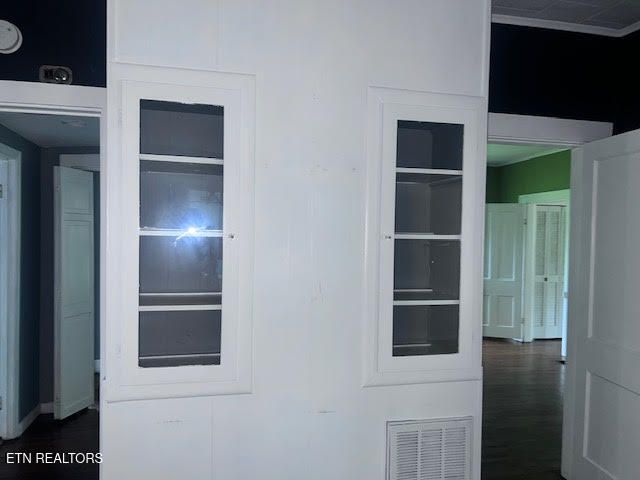 509 Wharf St, Loudon, TN 37774