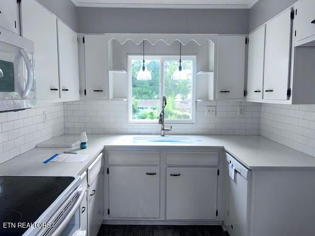 509 Wharf St, Loudon, TN 37774