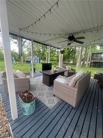 2941 Malibu Drive SW, Warren, OH 44481
