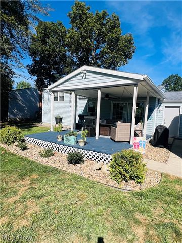 2941 Malibu Drive SW, Warren, OH 44481