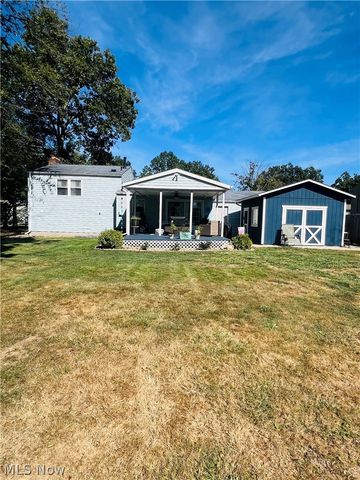 2941 Malibu Drive SW, Warren, OH 44481