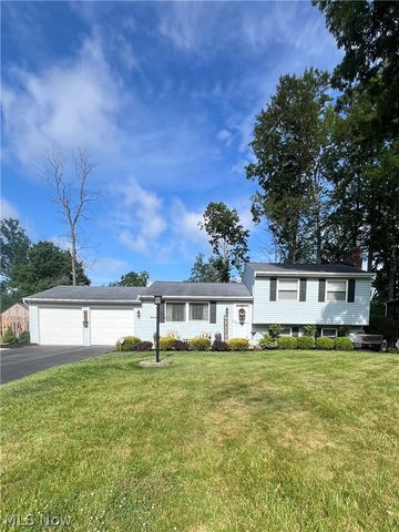 2941 Malibu Drive SW, Warren, OH 44481