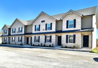 915 Sinclair Dr Apt 503, Clarksville, TN 37042