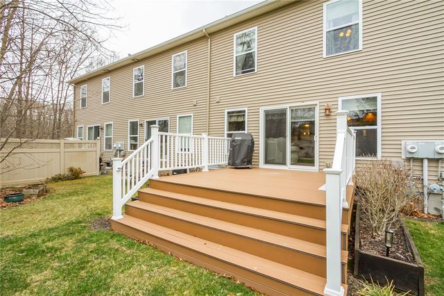 6275 Teasel Street, Farmington, NY 14425